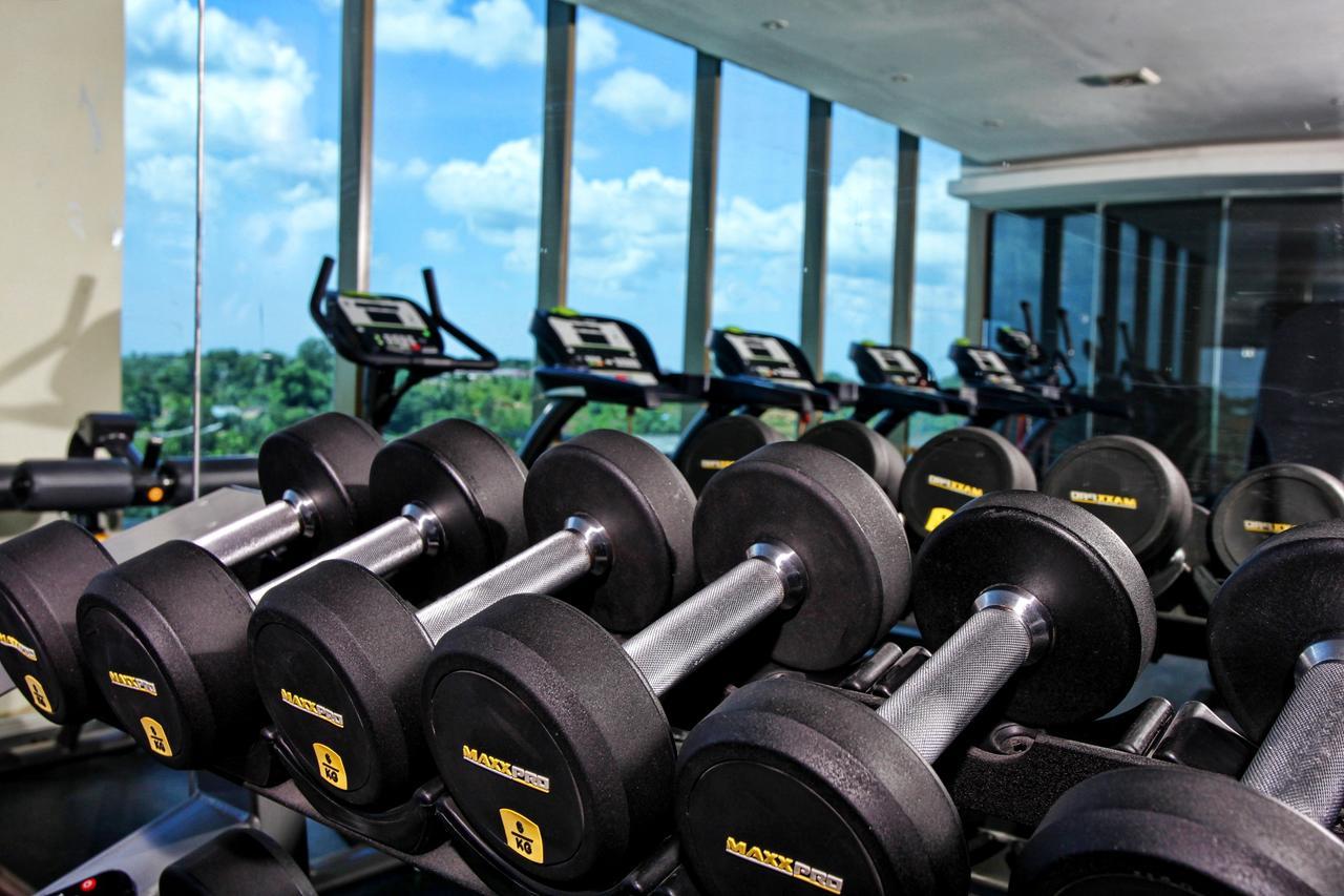 Platinum Hotel & Convention Hall Balikpapan Экстерьер фото